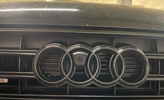 Câmera frontal Audi A1/A3/A4 B8/A5/A6/TT/Q3/Q5/Q7